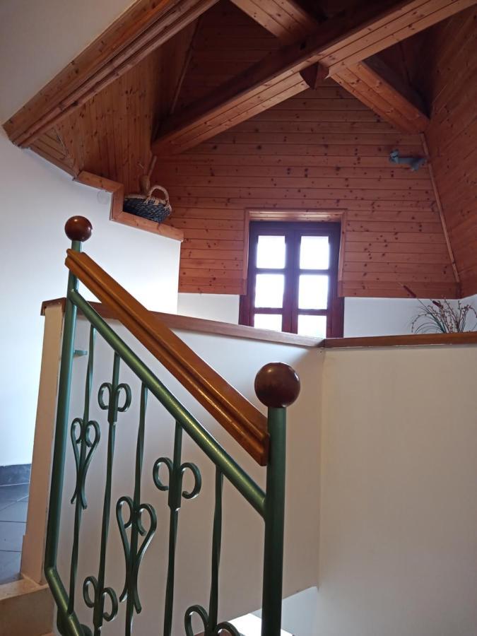 Borostyan Vendeghaz Apartment Balatonkeresztur Exterior photo