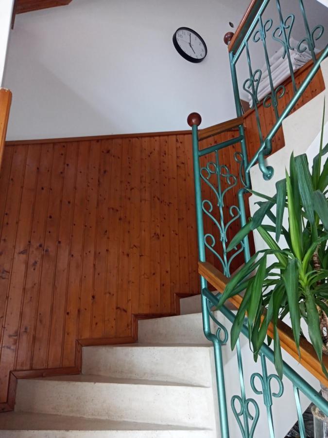 Borostyan Vendeghaz Apartment Balatonkeresztur Exterior photo