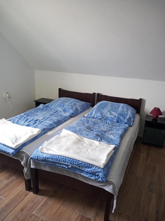Borostyan Vendeghaz Apartment Balatonkeresztur Exterior photo